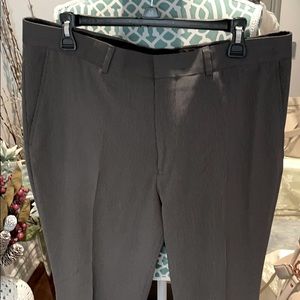 Kenneth Cole Reaction Grey/white Slacks 14